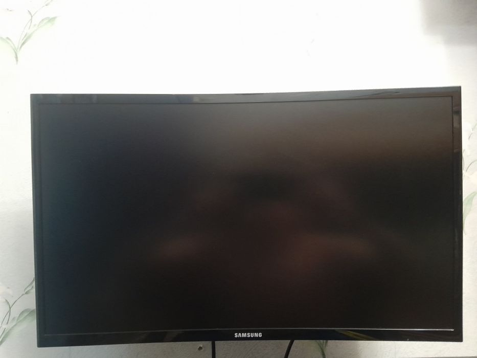 МОНІТОР Samsung C24F390 . 23.5 дюйма 1920х1080