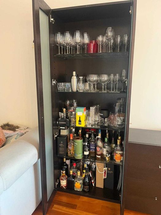 Móvel bar (madeira maciça - wengué)