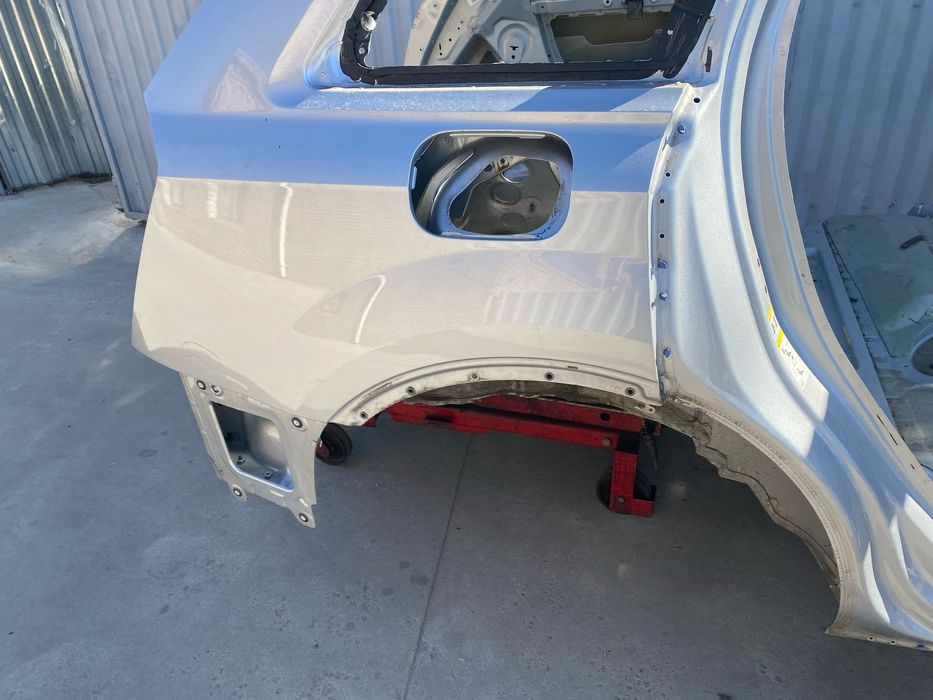 Кузов Четверть Права Ланжерон Ауді Кю7 4М Audi Q7 4Л Розборка