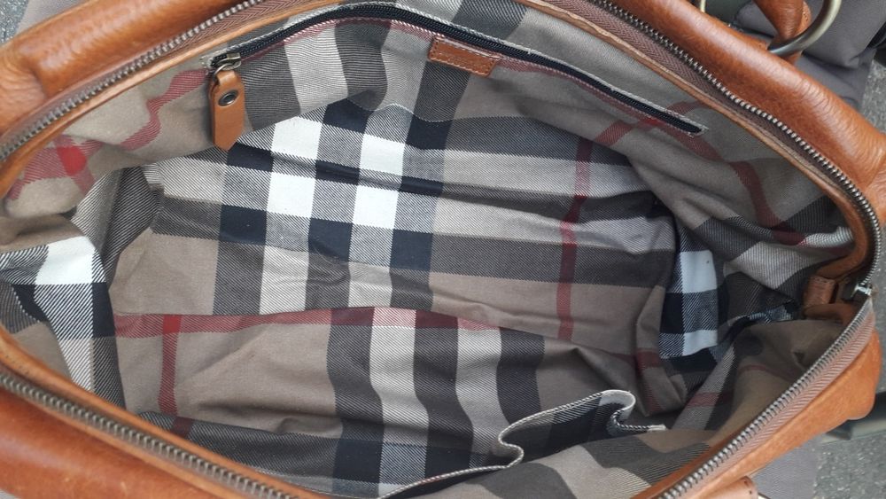 Винтажная кожаная  сумка саквояж от Burberry