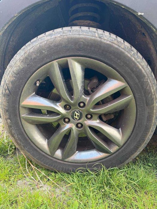 Титани диски колеса резина шина Hyundai Santa Fe 3 235/55 R19 5x114.3.