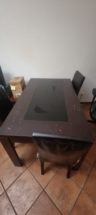 Mesa de sala de jantar