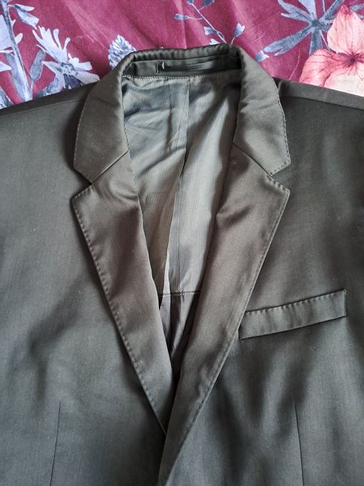 Czarna marynarka Hugo Boss r. 52
