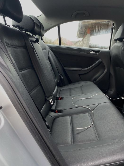 Volkswagen Jetta/ Фольксваген Джетта 2012