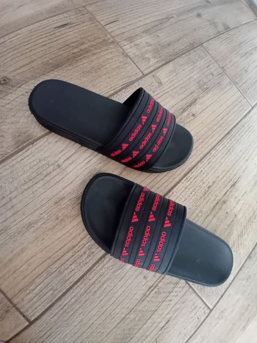 Klapki nowe adidas 42