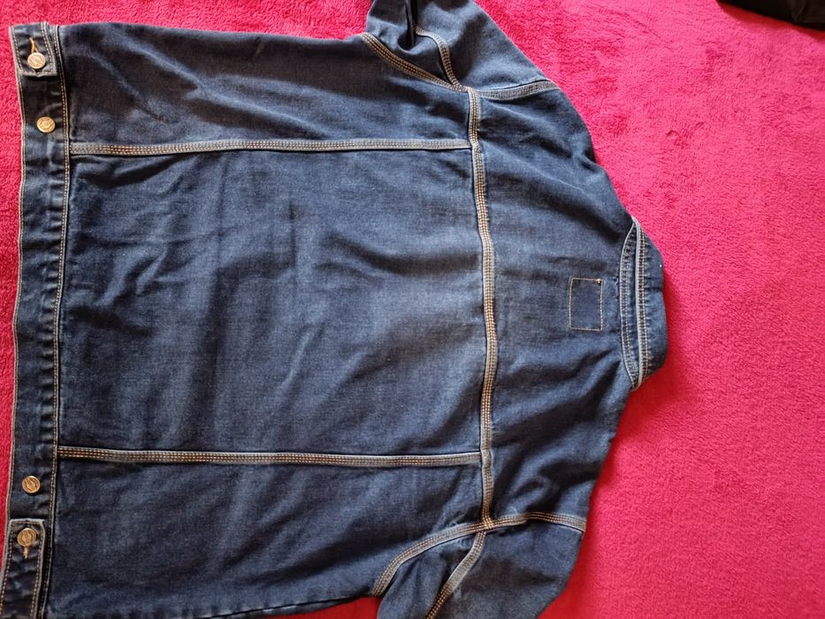 Джинсова куртка чоловіча