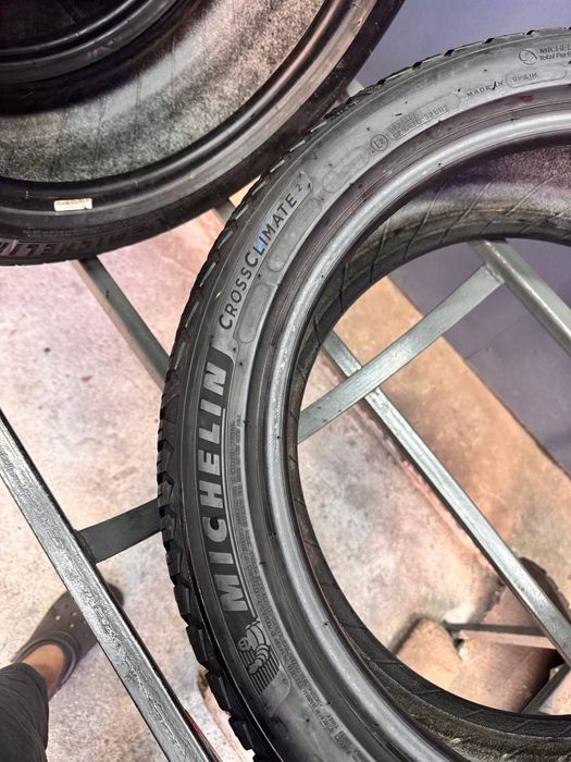 Шины БУ 225 45 R 18 Michelin CROSSCLIMATE 2 Всесезон Комплект резина