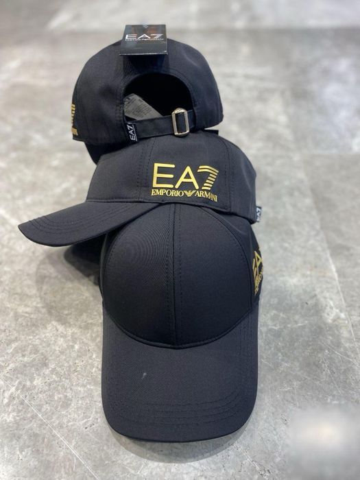 Кепка Emporio Armani EA7 чорна кепка бейсболка армані чорна чоловіча