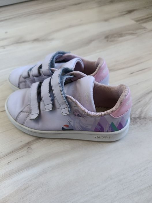 Sportowe adidasy adidasa kraina lodu Anna i Elza 32