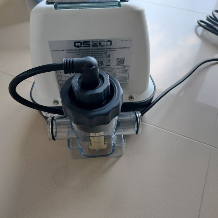 Generator chloru do basenów ogrodowych 2 g/h Intex Seria QS200