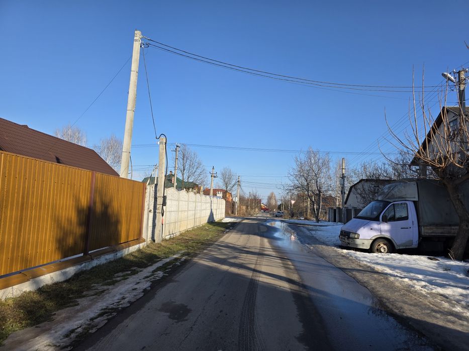 Нове 15 соток кутова асфальт світло газ