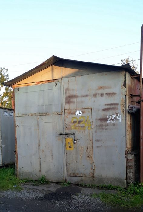 Здам металевий гараж кооператив Дворець м Рівне