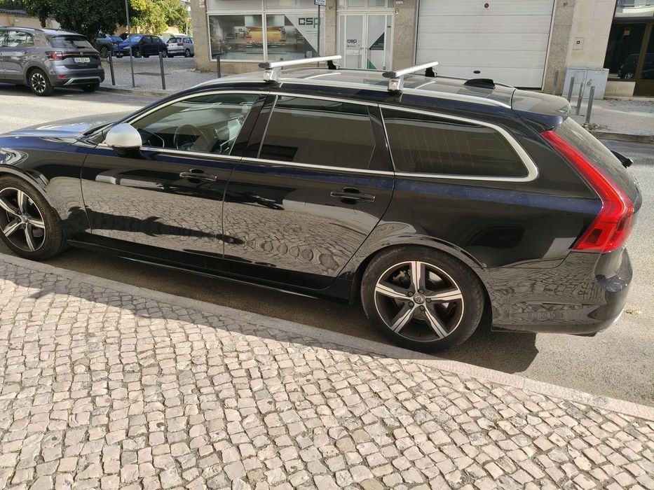 Volvo V90