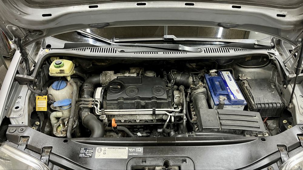 VW Caddy 1.9 TDI 2010r EURO 5 Klima 5 Osób