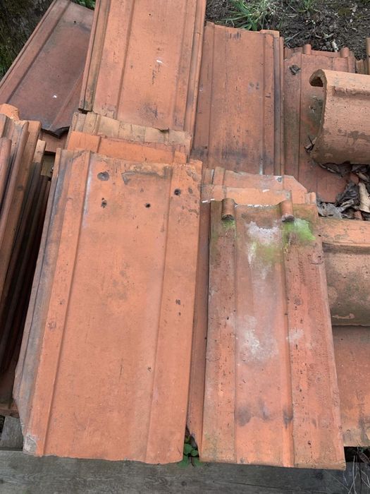 Дахівка, черепиця