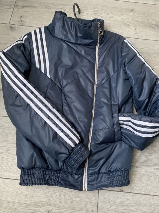 Куртка на весну від adidas