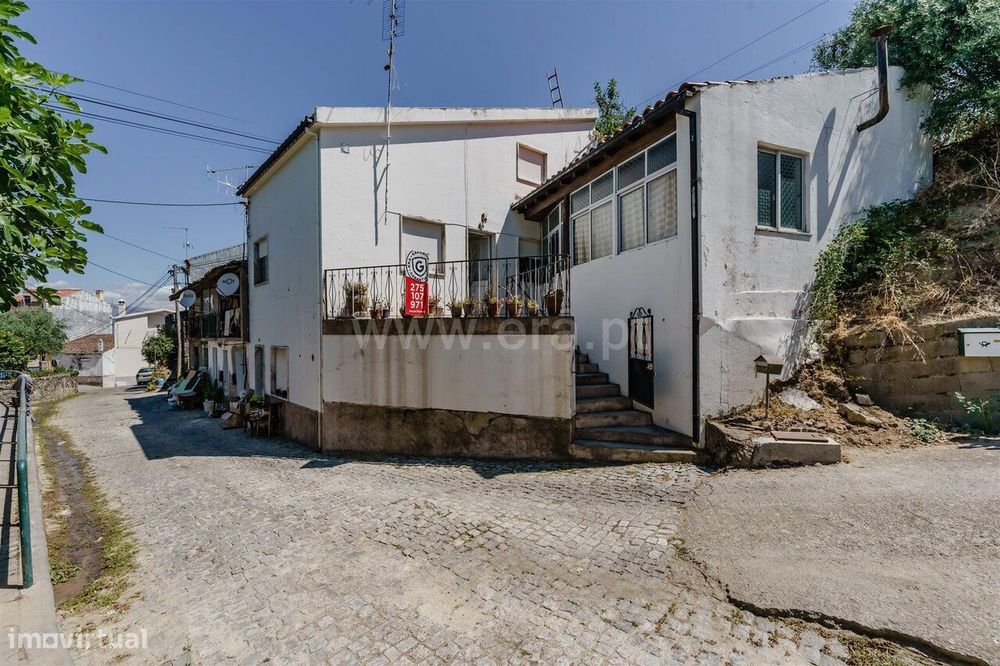 Moradia Geminada T2 / Fundão, Aldeia Nova