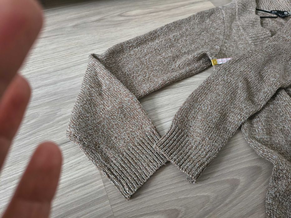 Długi sweter kardigan z kieszeniami ze złota nitka H&M s 36