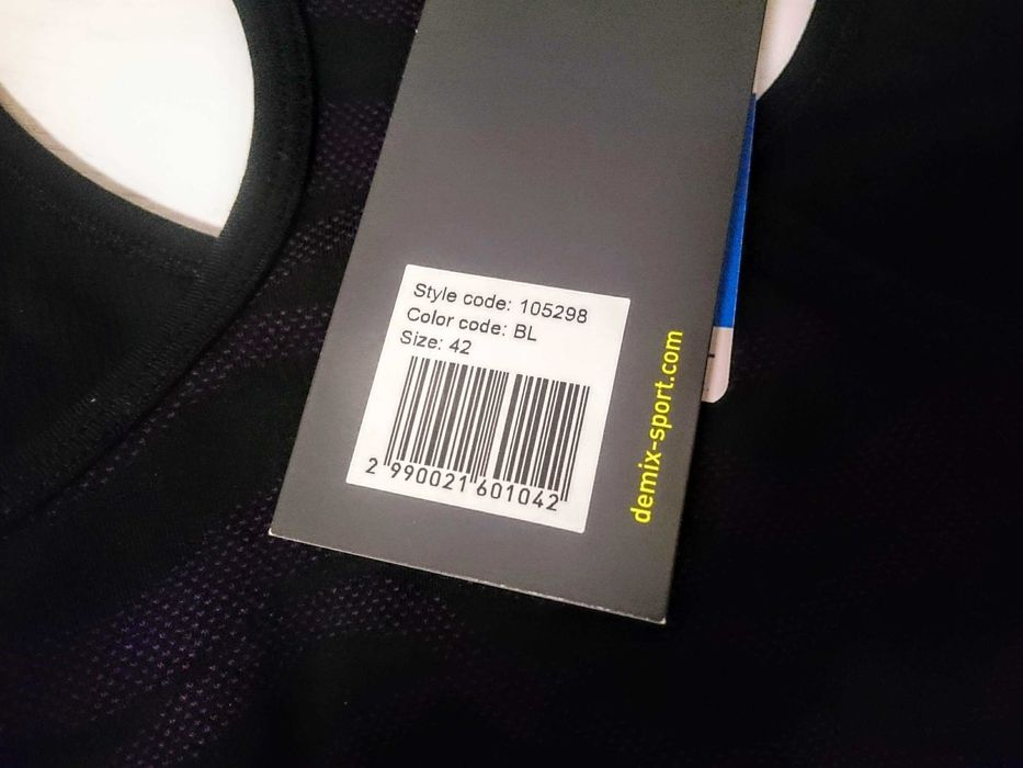 Новий спортивний еластичний жіночий топ Demix, розмір 34 / XS / 42