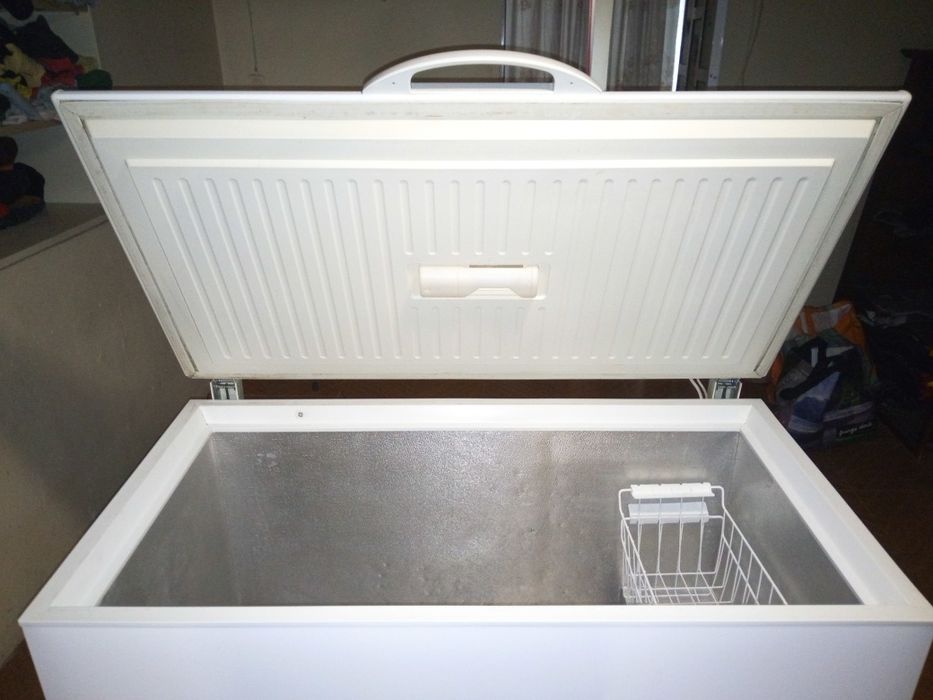 Arca frigorífica Zanussi vendo 140 euros
