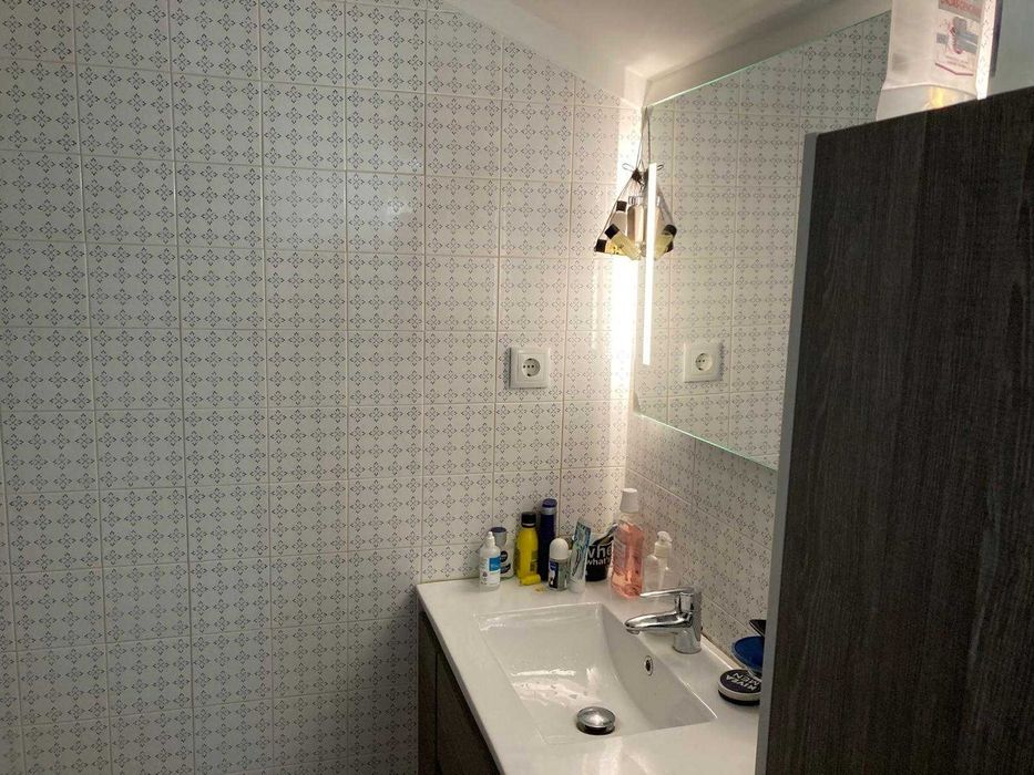 Apartamento T3+1 duplex para arrendar em Espinho