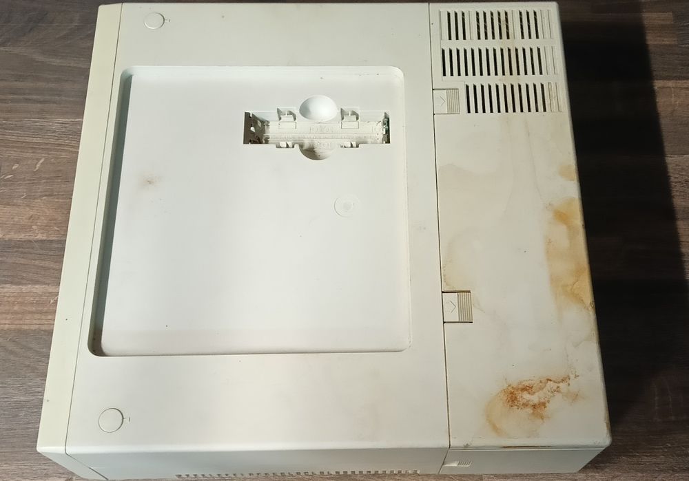 Retro komputer Amstrad PC 1512DD