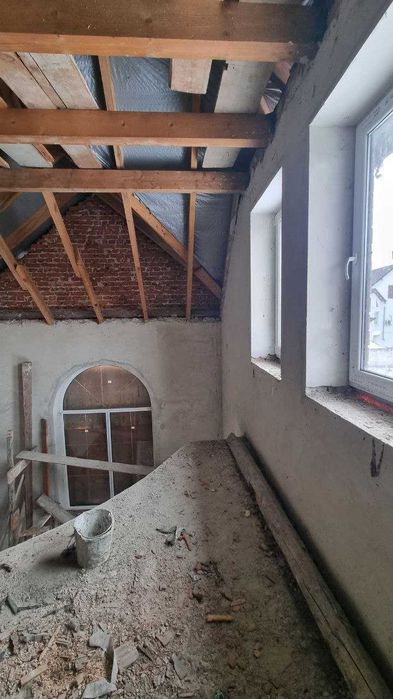 Продається просторий приватний будинок в Івано-Франківську