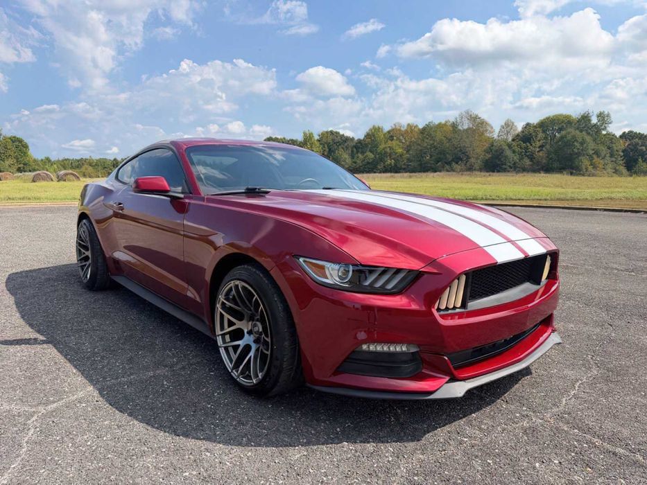 Ford Mustang      2016