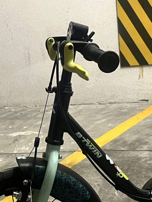 Bicicleta Criança B'Twin 14" Monsters (3-5 anos) – Muito Bom Estado