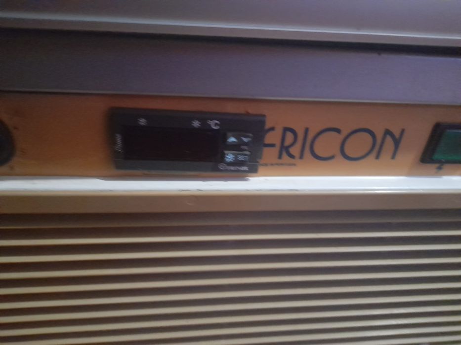 Congelador Vertical - Muita arrumação