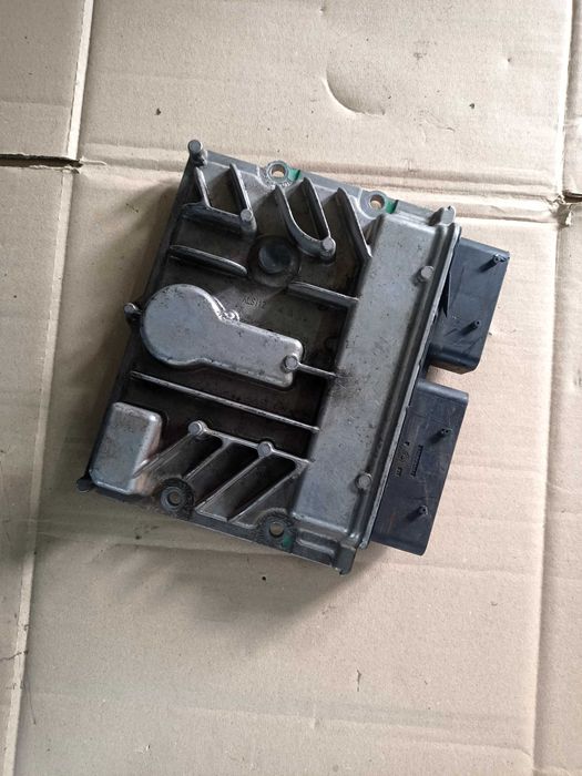 Komputer sterownik silnika Opel Mokka 1.7 CDTI 55591709