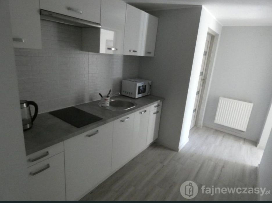 Pokój  3 osobowy na wynajem Rewa