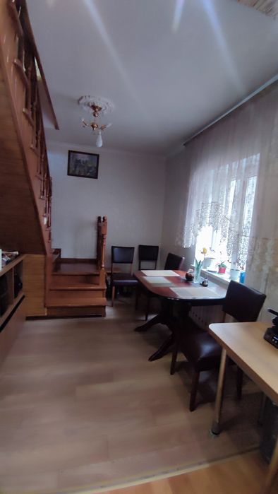 Продам власний будинок площа 119 м.кв.