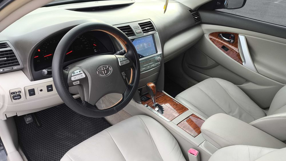 Toyota Camry 3.5 Газ/бензин