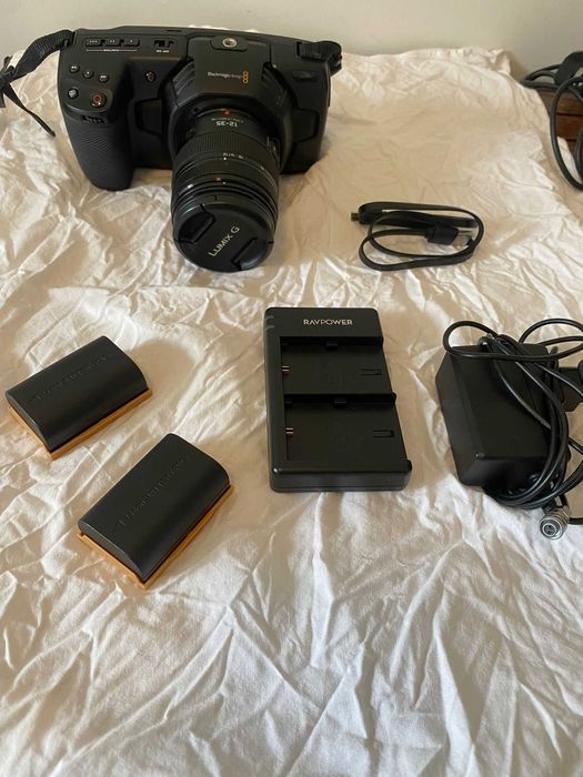 Bmpcc 4k Black Magic Pocket Cinema 4k + Objetiva LUMIX G H-HSA12035