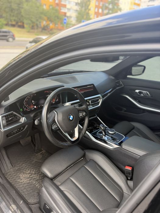 BMW 3 Series 2019 VIN WBA5R7C05LFH48132 фото оголошення 14 з 24