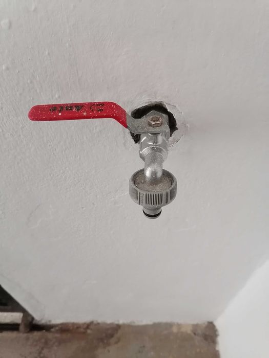 Armazém c/ WC, Garagem Gaia centro Avenida República