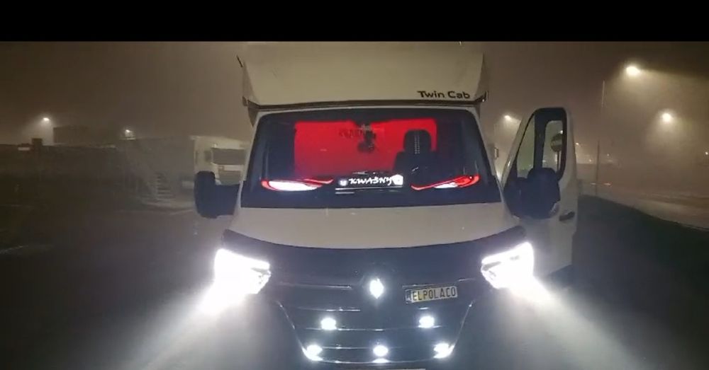 2SZT 59x12cm DUŻE Diabelskie Oczy Led z aplikacją tir bus oso