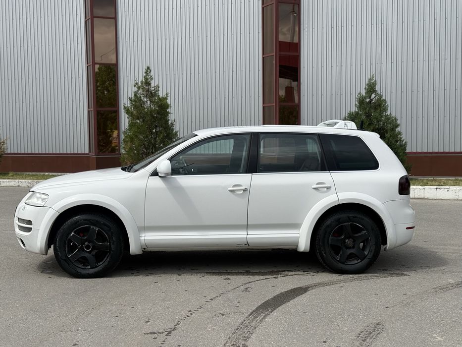 Volkswagen Touareg дизель механика на пружинах