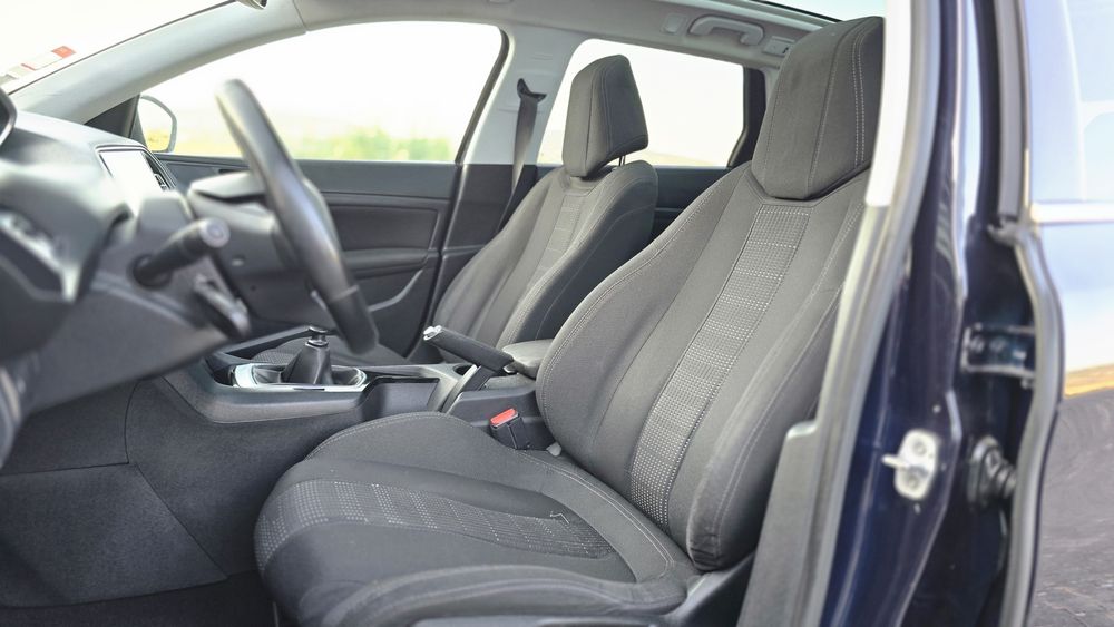 Peugeot 308 SW — fotografia 5