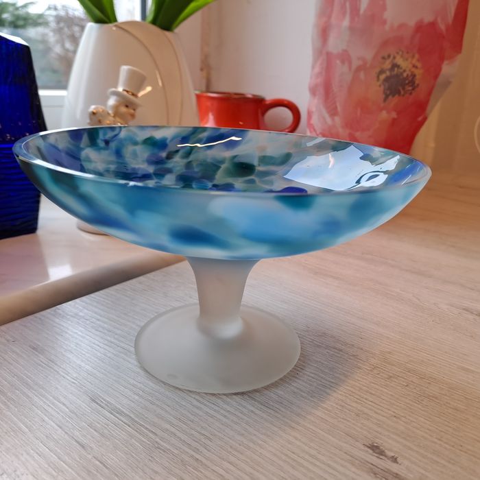 Śliczna szklana patera Pukeberg.