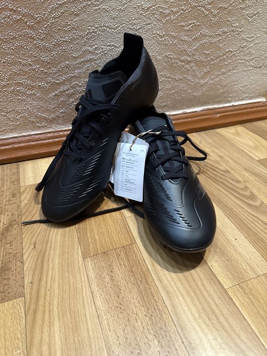 Бутси adidas predator