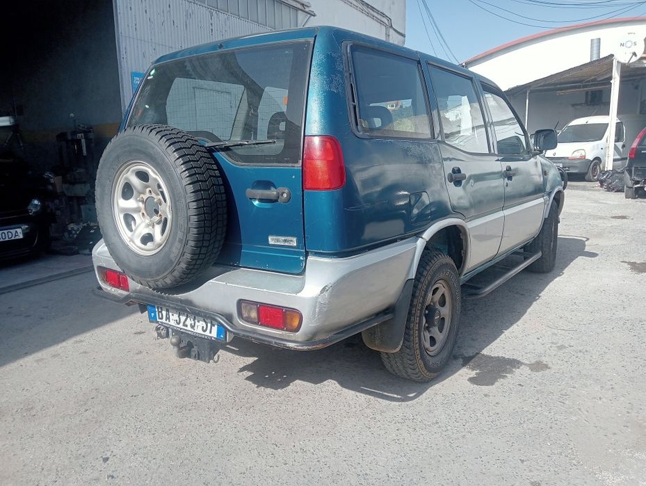 Nissan Terrano 2 para pecas