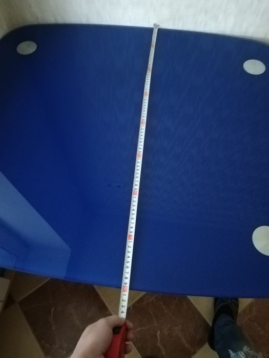 Кухонний скляний новий стіл з полочкою ,розміри на фото. Висота 70см