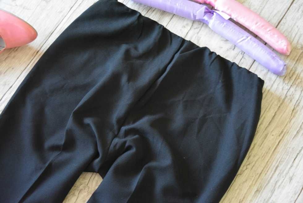 *Bonmarche*chinosy czarne wysokie j nowe_40