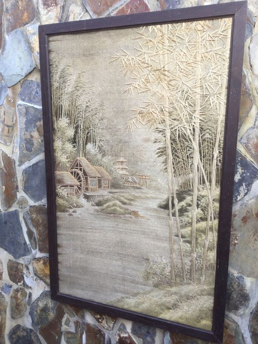 Grande Quadro chinês em seda bordada do séc XIX 126/81 cm