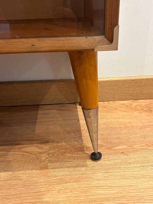 Móvel vitrine vintage anos 50