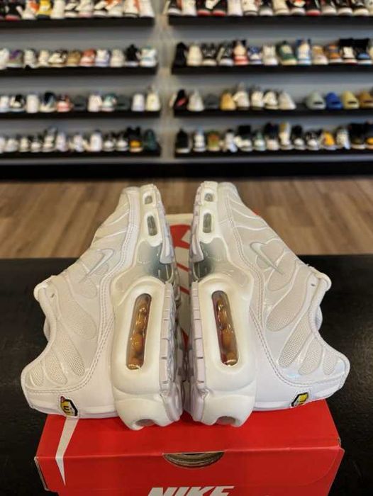 Buty męskie Trampk Nike_Air_Max_Plus_Triple_White R.42