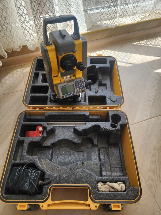 Тахеометр Trimble M3  3"DR