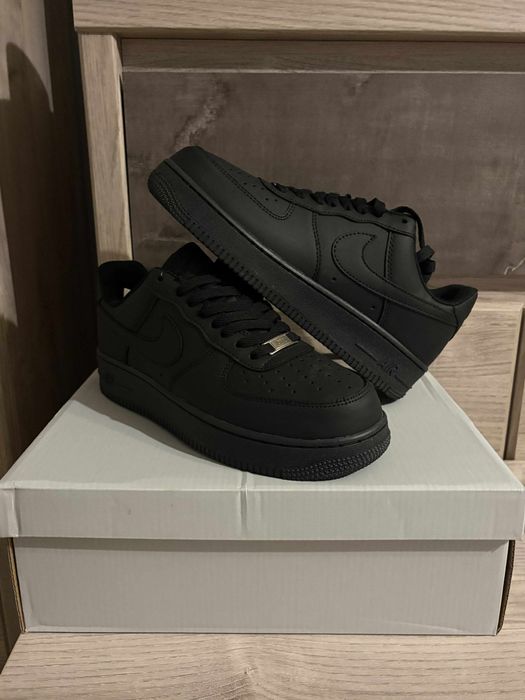 Nowe Czarne Nike Air Force 1 AF1